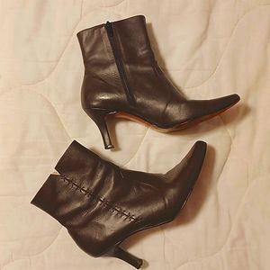 Ecopiel brand Spanish leather booties Size 8.5